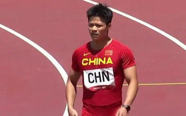 亚洲依人
